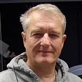 R. Dinnebier